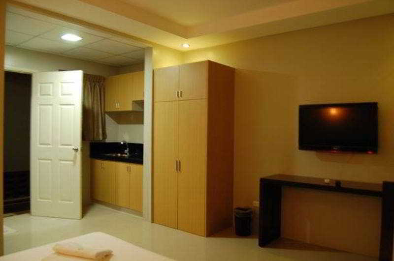โรงแรมรูมิ อพาร์แทลล์ อังเฮเลส ภายนอก รูปภาพ